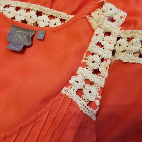 NWOT Anthropologie crkchet cutout tiered top - Picture 7 of 7